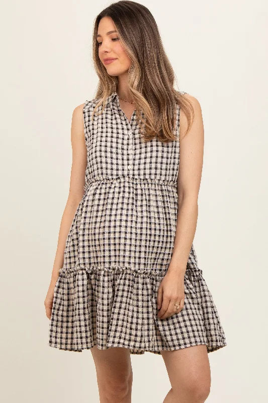 black-gingham-button-front-collared-maternity-dress