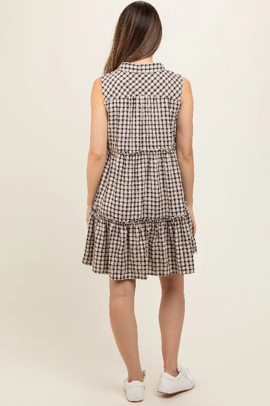 black-gingham-button-front-collared-maternity-dress