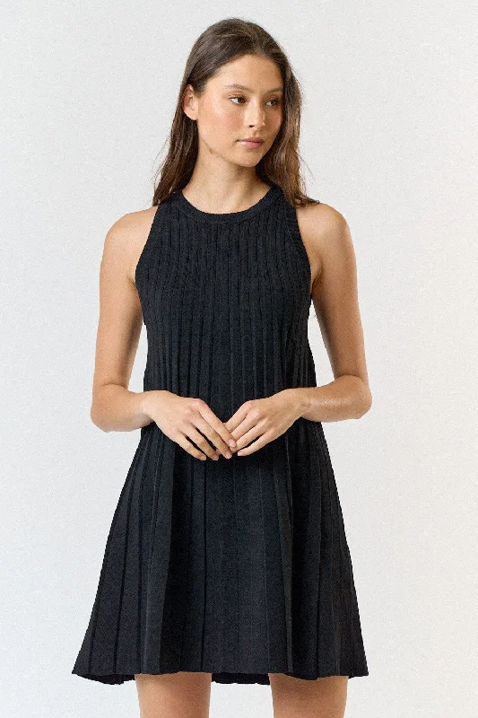 black-knit-pleated-maternity-a-line-dress