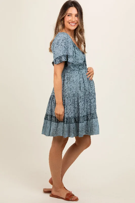 blue-floral-paisley-knot-v-neck-short-sleeve-maternity-dress