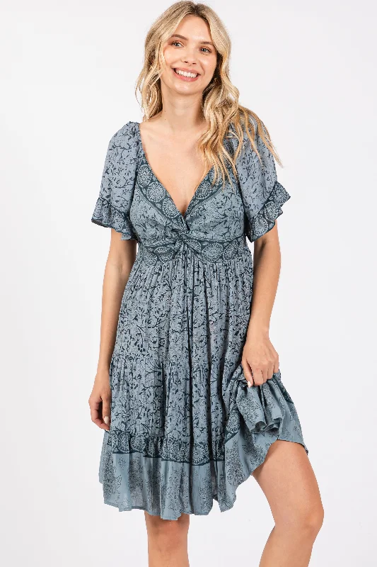 blue-floral-paisley-knot-v-neck-short-sleeve-maternity-dress