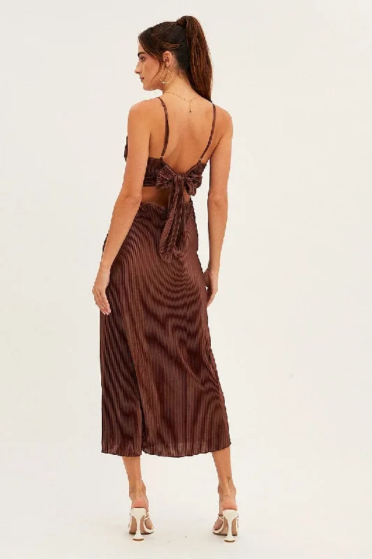 brown-plisse-midi-dress-tie-back-dd12752-f3