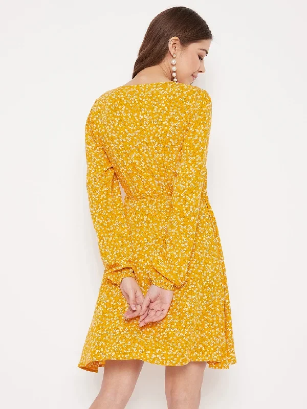 dr848yl-berrylush-yellow-floral-print-wrap-mini-dress