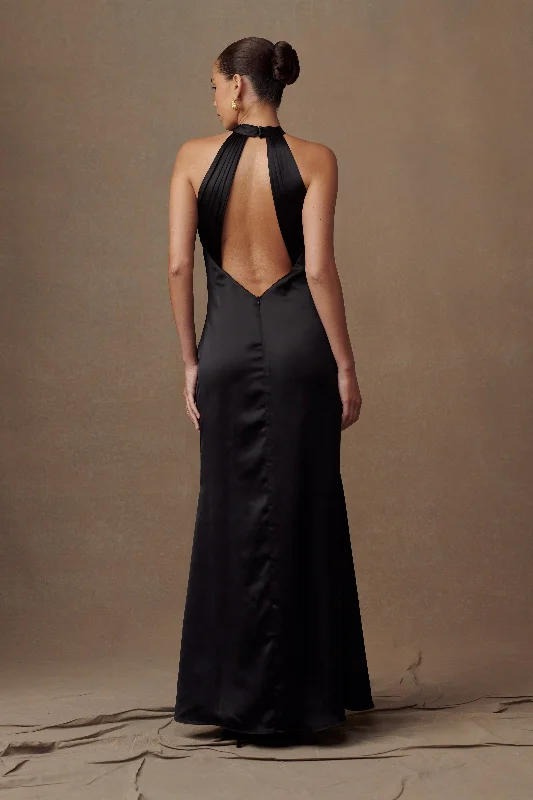 dylan-rose-halter-maxi-dress-black