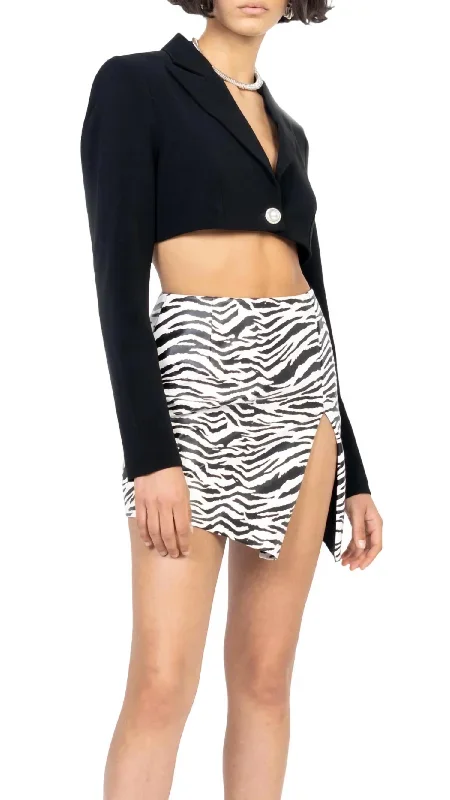 fallon-skirt-in-zebra