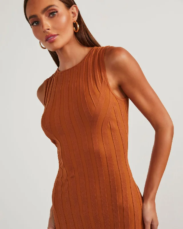 huston-sleeveless-pleated-knit-midi-dress