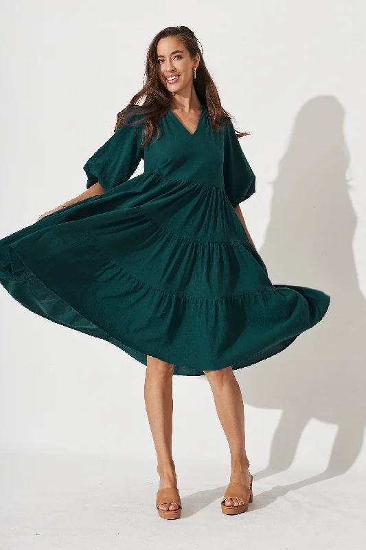 Kehlana Tiered Midi Dress In Emerald Green