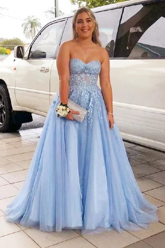 light-blue-floral-lace-strapless-a-line-prom-dress