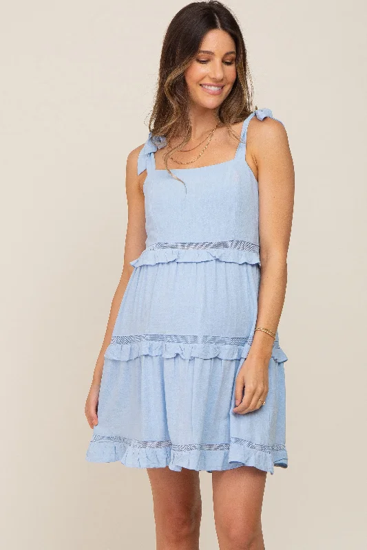 light-blue-sleeveless-tiered-maternity-dress