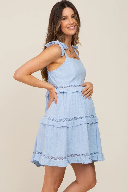 light-blue-sleeveless-tiered-maternity-dress