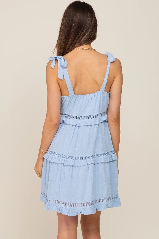 light-blue-sleeveless-tiered-maternity-dress