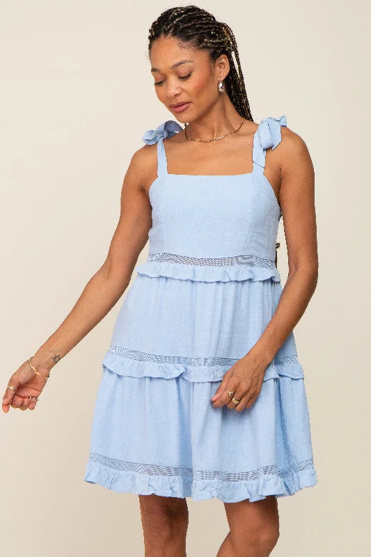 light-blue-sleeveless-tiered-maternity-dress