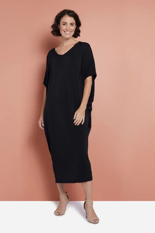 long-cocoon-dress-black