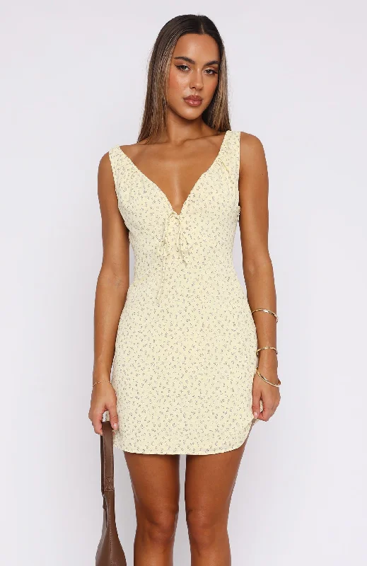 love-your-vibe-mini-dress-yellow-ditsy-floral