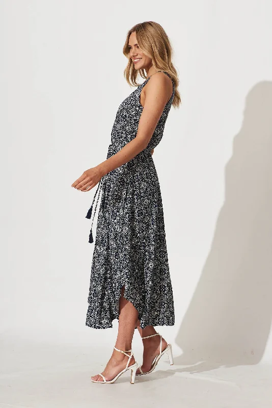 lumi-maxi-dress-in-navy-tile-print