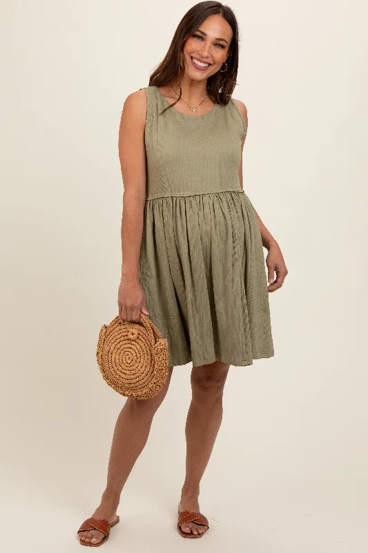 olive-sleeveless-textured-maternity-dress