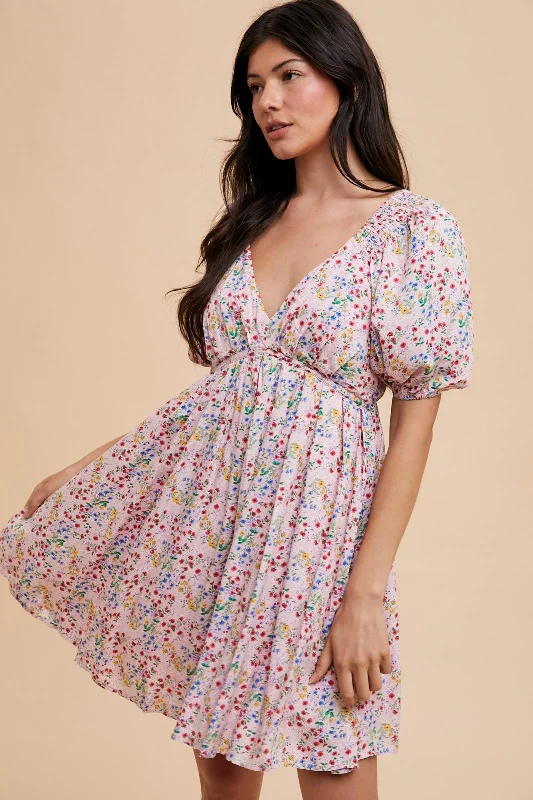 pink-floral-v-neck-cutout-back-maternity-dress