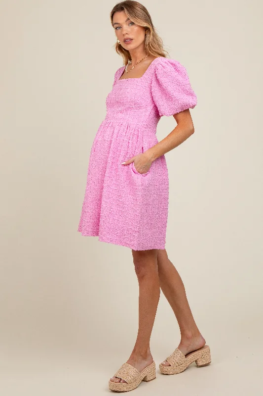 pink-textured-bubble-sleeve-maternity-mini-dress