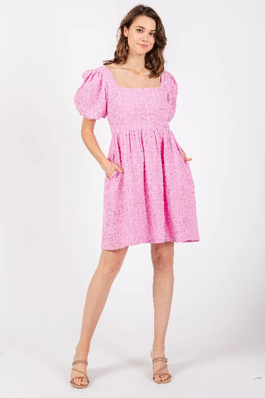 pink-textured-bubble-sleeve-maternity-mini-dress