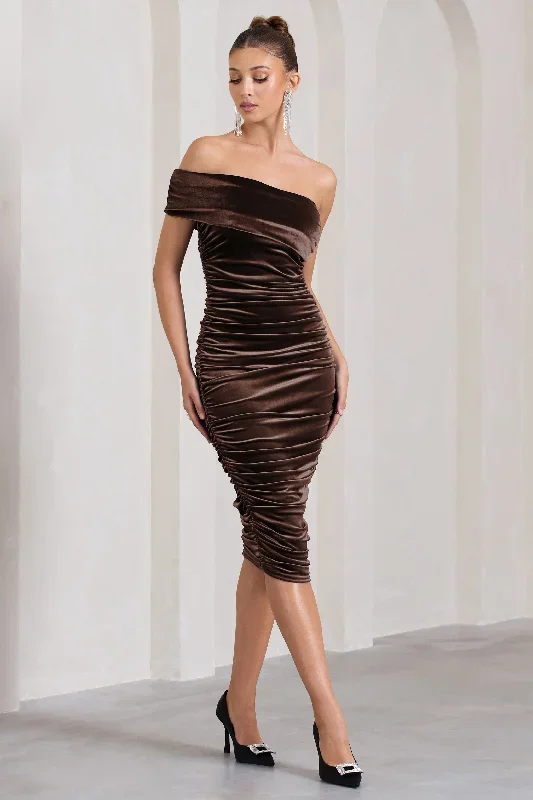 remember-me-chocolate-velvet-ruched-asymmetric-bodycon-midi-dress-cl128809067