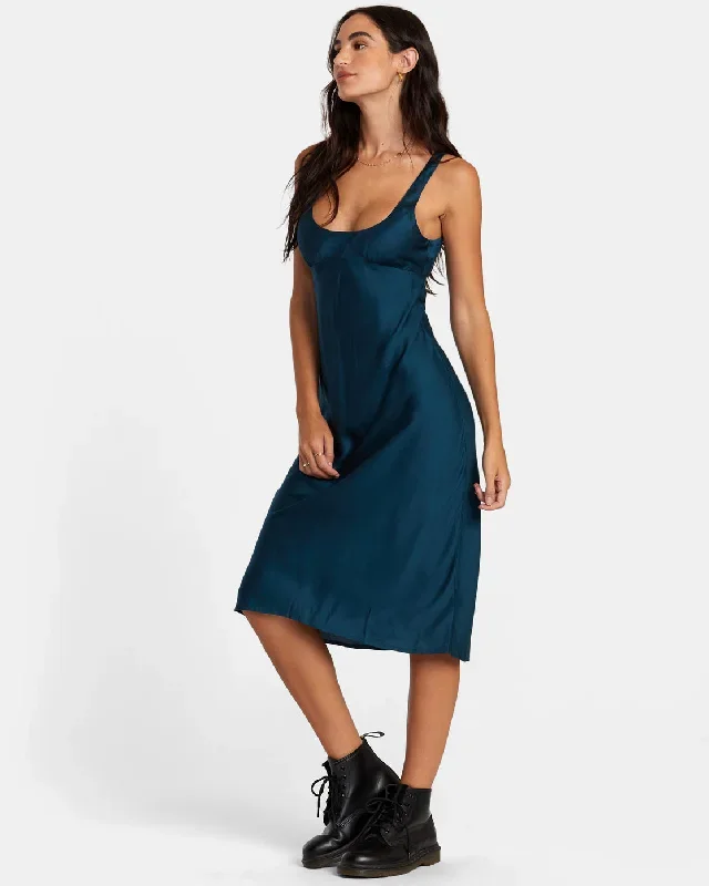 say-so-midi-dress-pond