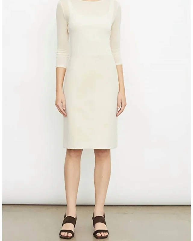 Seamed Front Pencil Skirt In Pale Fawn